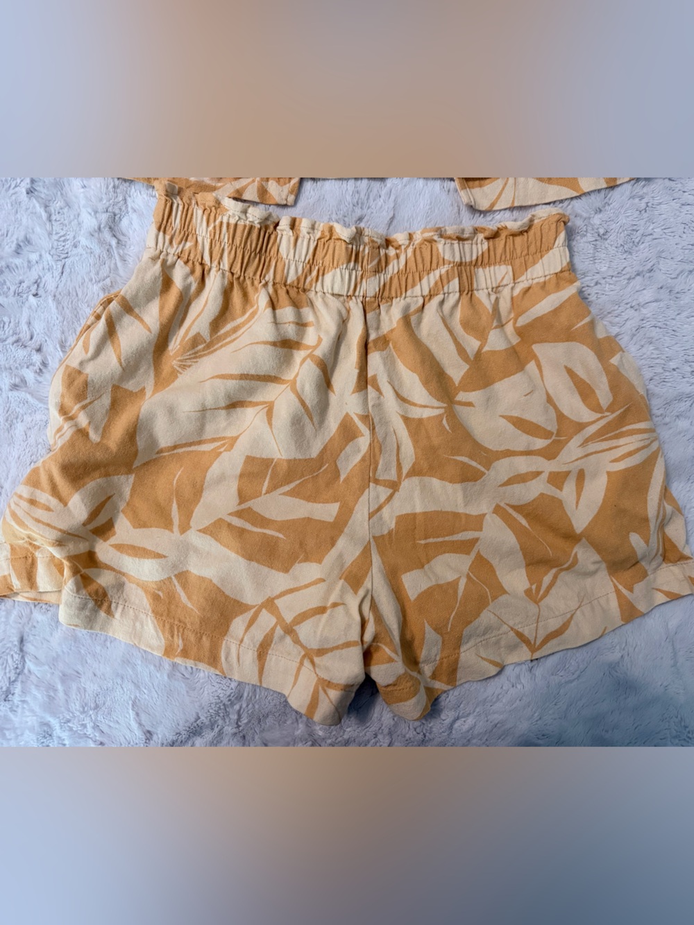 Illa illa 2 piece crop top shorts set beige linen - Picture 3 of 7